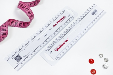 Линейка метрическая