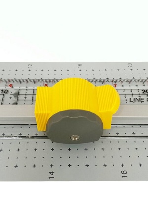 Резак для ткани и бумаги  AU-311S