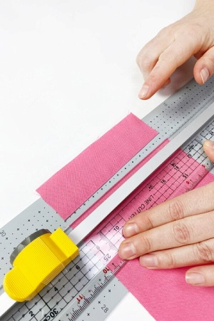 Резак для ткани и бумаги  AU-311S