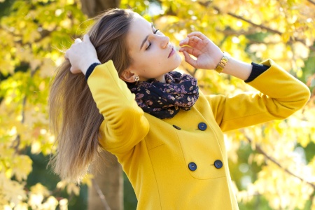 Тканый клеевой прокладочный флизелин Freudenberg G740, беж Тканый клеевой прокладочный флизелин Freudenberg G740, беж