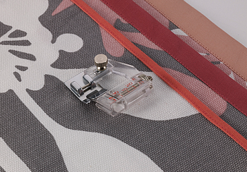 Лапка для шв. маш. F071 для окантовки