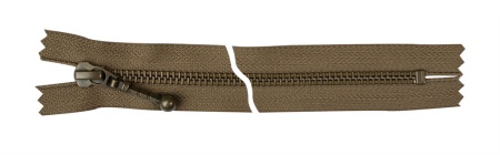 Молния металлическая, однозамковая неразъемная тип 3 (25 см) темная латунь Молния металлическая, однозамковая неразъемная тип 3 (25 см) темная латунь